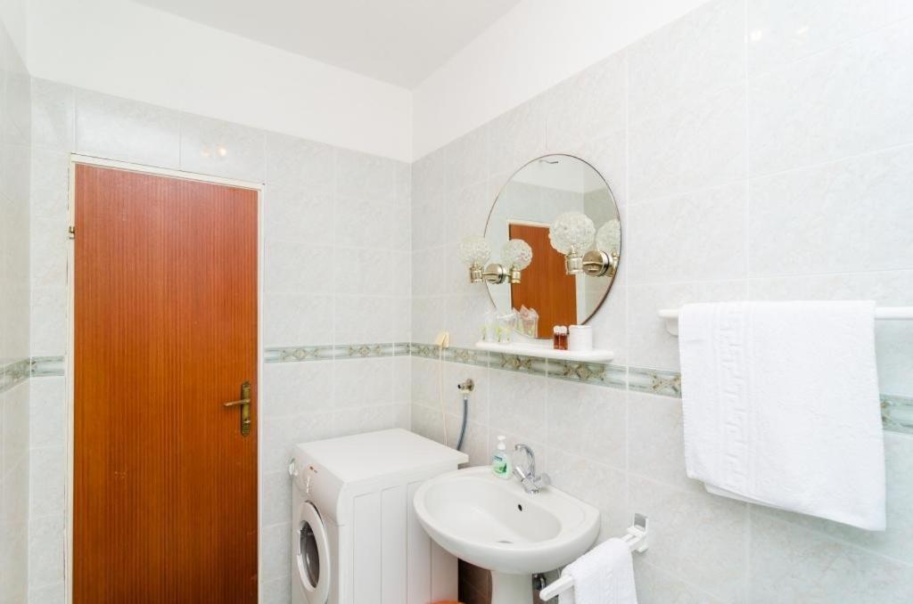 Mokošica Apartments Peco מראה חיצוני תמונה