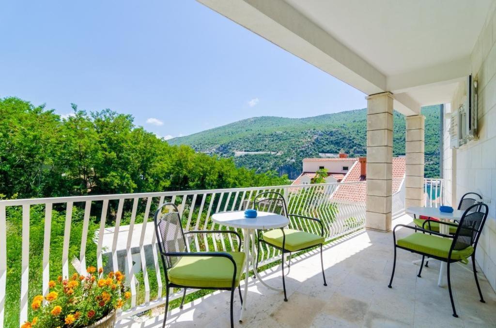 Mokošica Apartments Peco מראה חיצוני תמונה